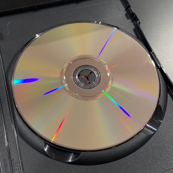 St. Vincent - DVD - Picture 4 of 4